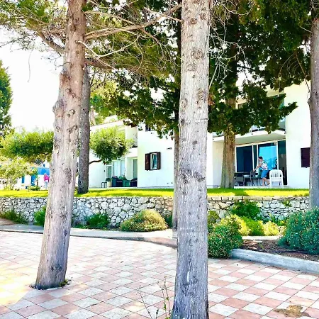 A2 - Prvi Zal アパート