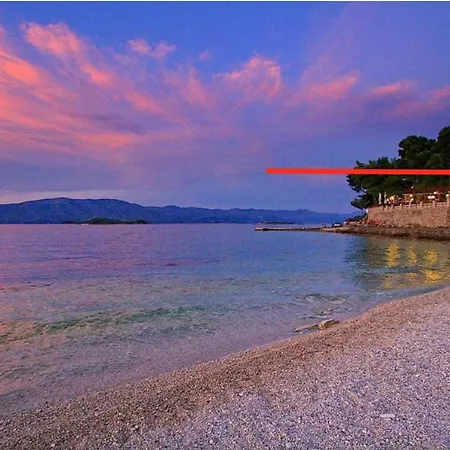 アパート A2 - Prvi Zal ルンバルダ